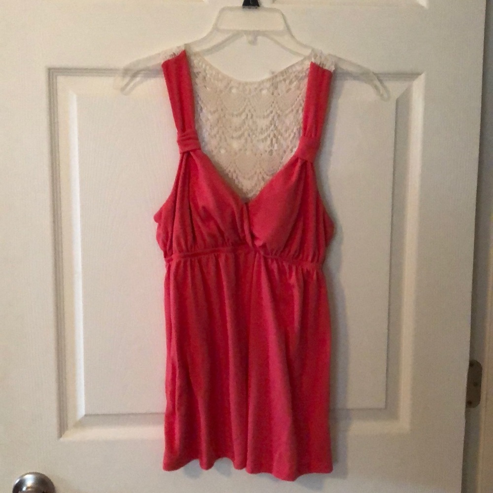 Sleeveless top